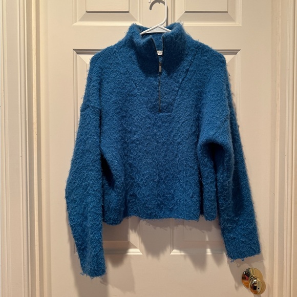 Zara Blue Sweater - Picture 4 of 9